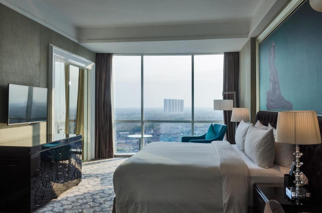 Hotel Ciputra World Surabaya Managed By Swiss-Belhotel International Exteriör bild