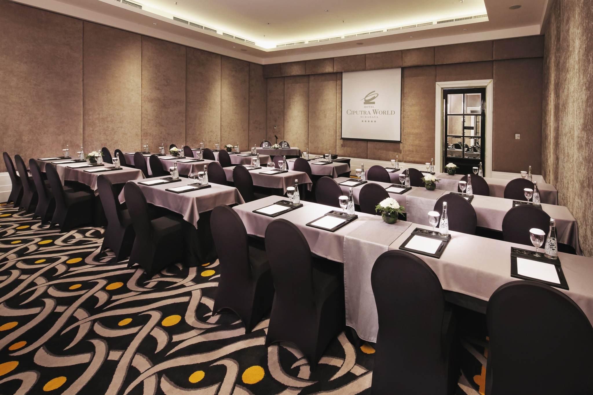 Hotel Ciputra World Surabaya Managed By Swiss-Belhotel International Exteriör bild