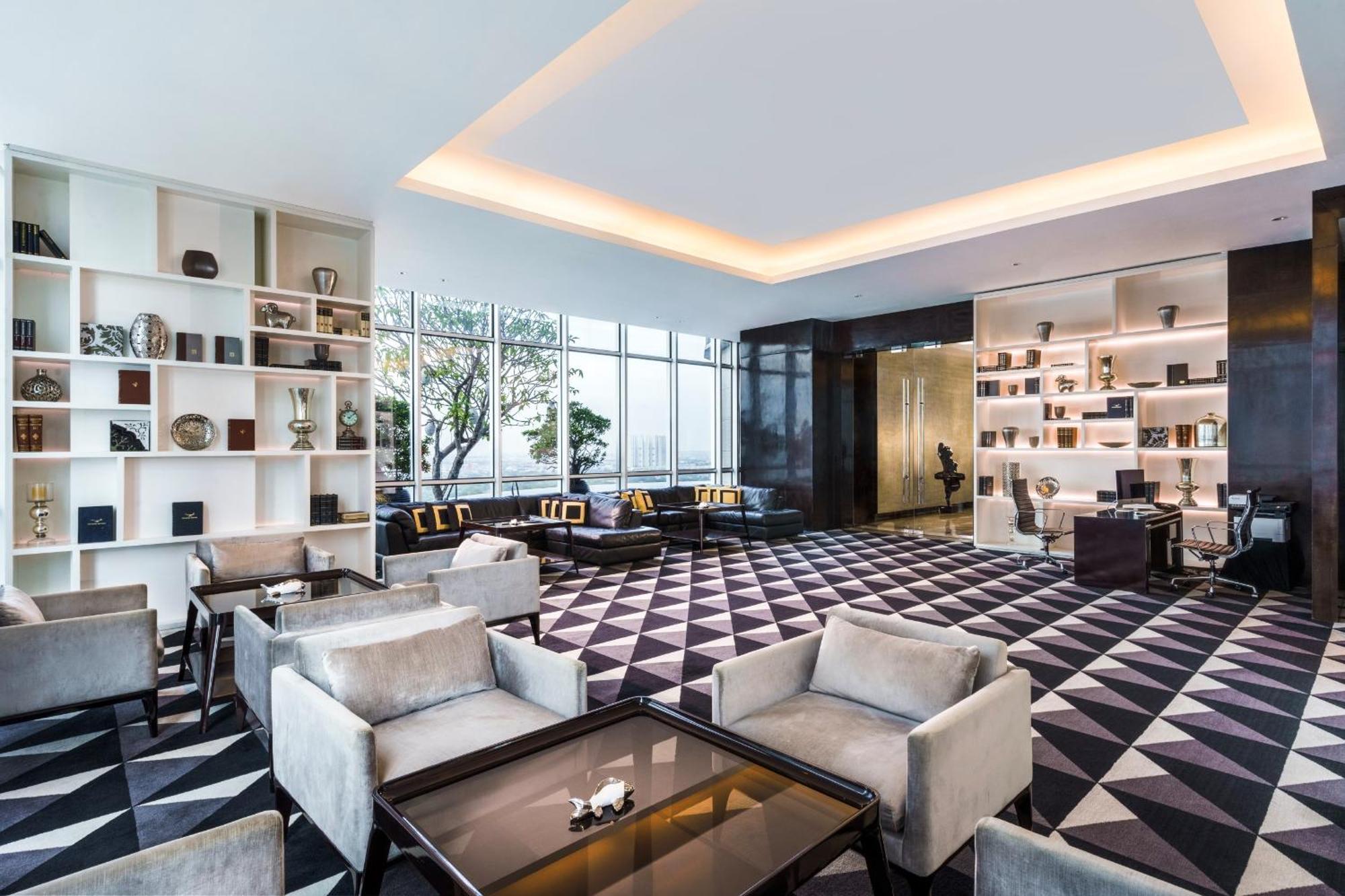 Hotel Ciputra World Surabaya Managed By Swiss-Belhotel International Exteriör bild